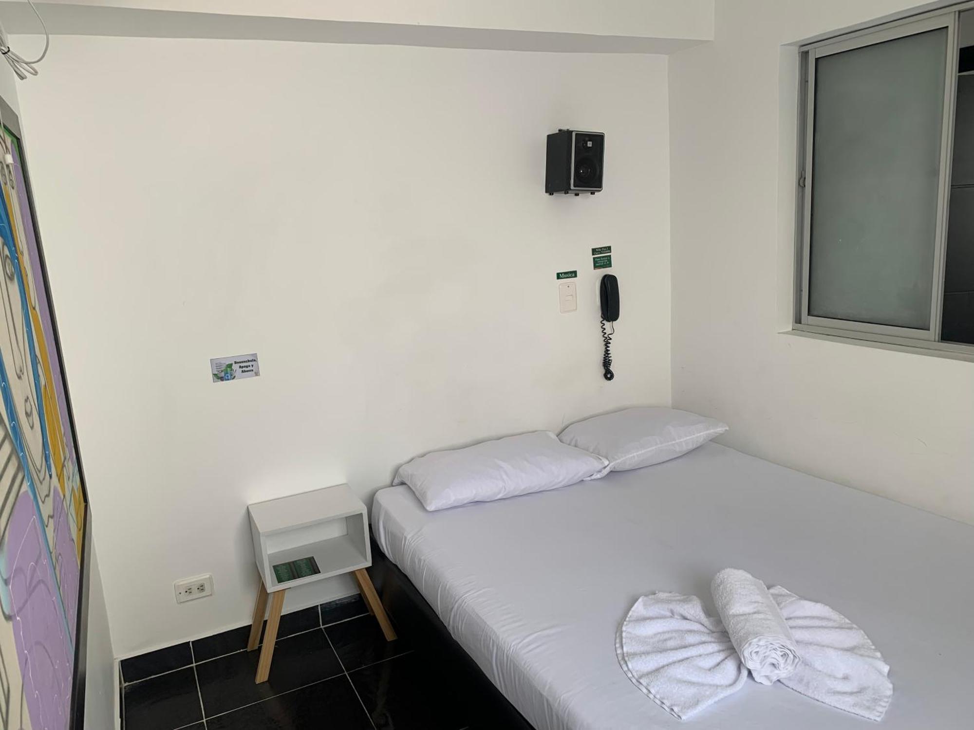 Hotel Lindbergh Quindio อาร์เมเนีย ภายนอก รูปภาพ