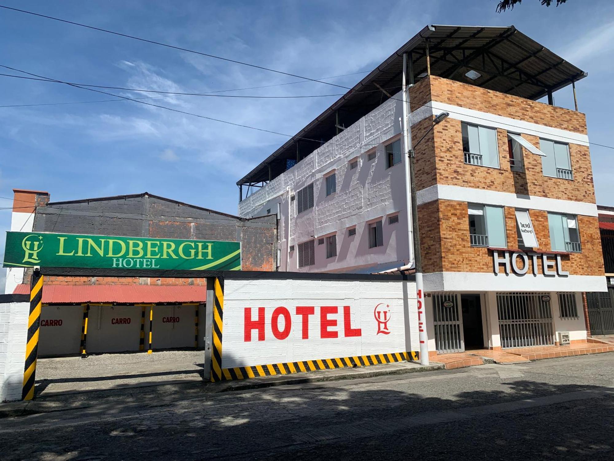 Hotel Lindbergh Quindio อาร์เมเนีย ภายนอก รูปภาพ