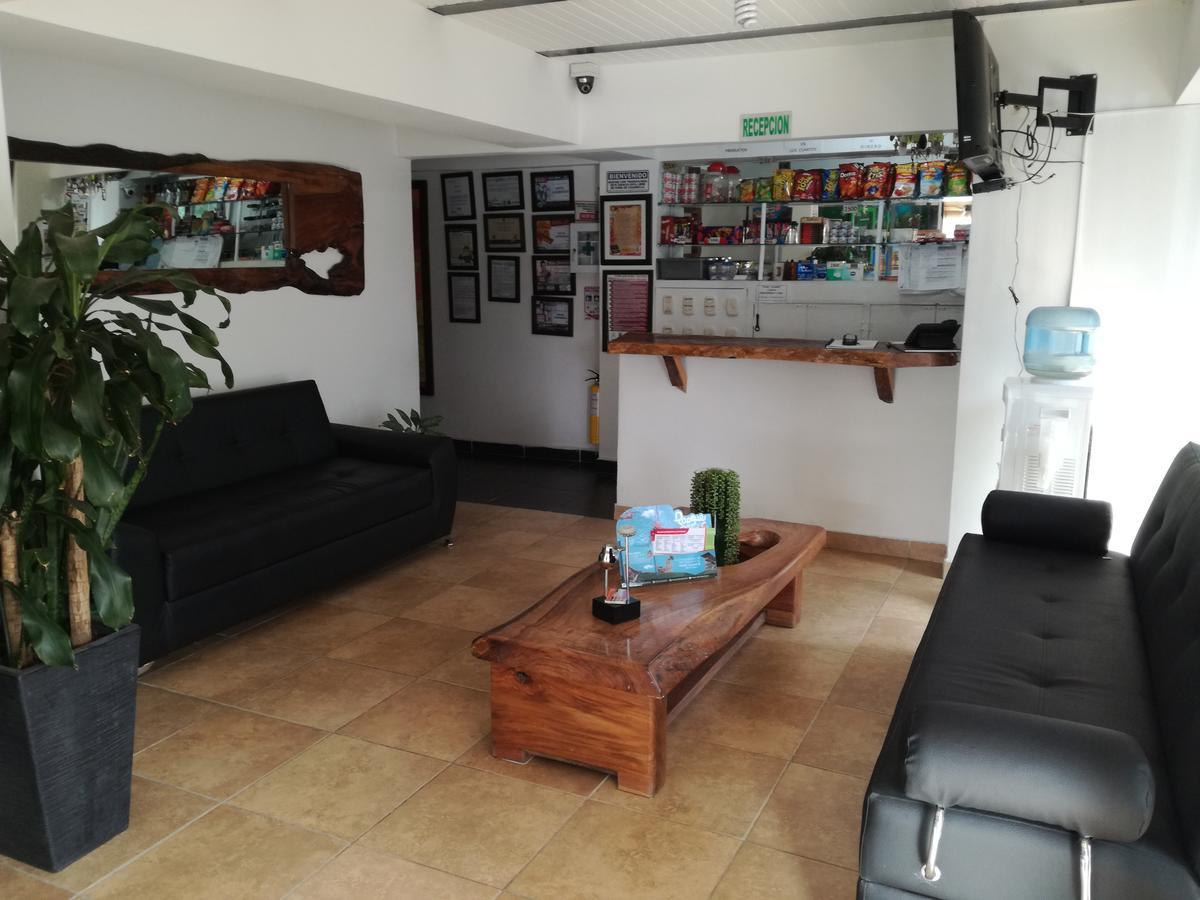 Hotel Lindbergh Quindio อาร์เมเนีย ภายนอก รูปภาพ