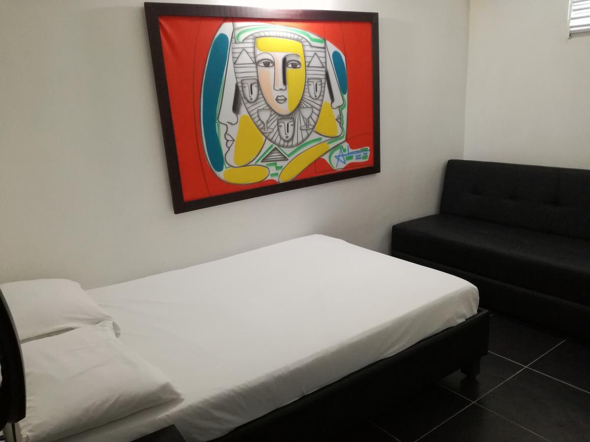 Hotel Lindbergh Quindio อาร์เมเนีย ภายนอก รูปภาพ